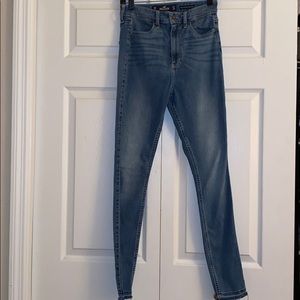 Hollister ultra high rise super skinny jeans